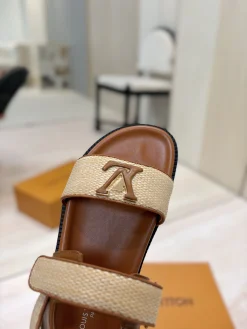 Alternative view of LV Sandals Leather & Raffia EU35-39 C00202608030226