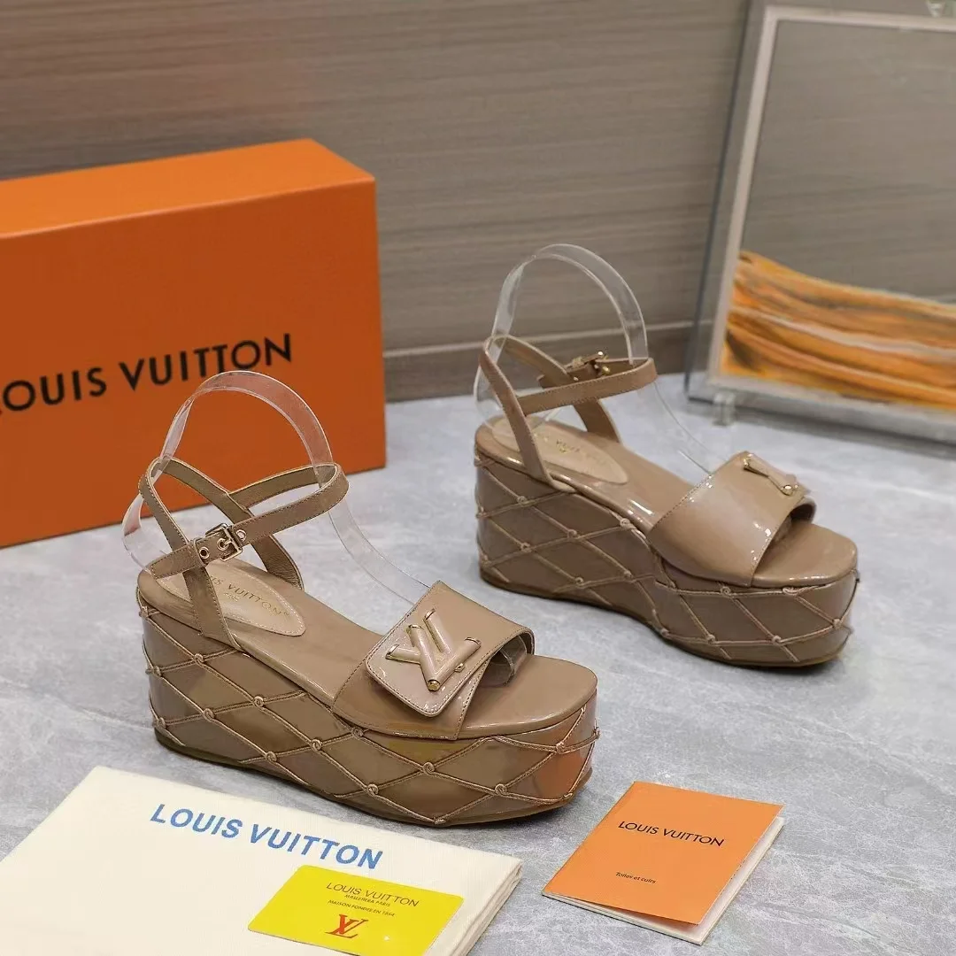 LV Sandals Patent Calf Leather EU35-42 B70202608030848 - Image 2