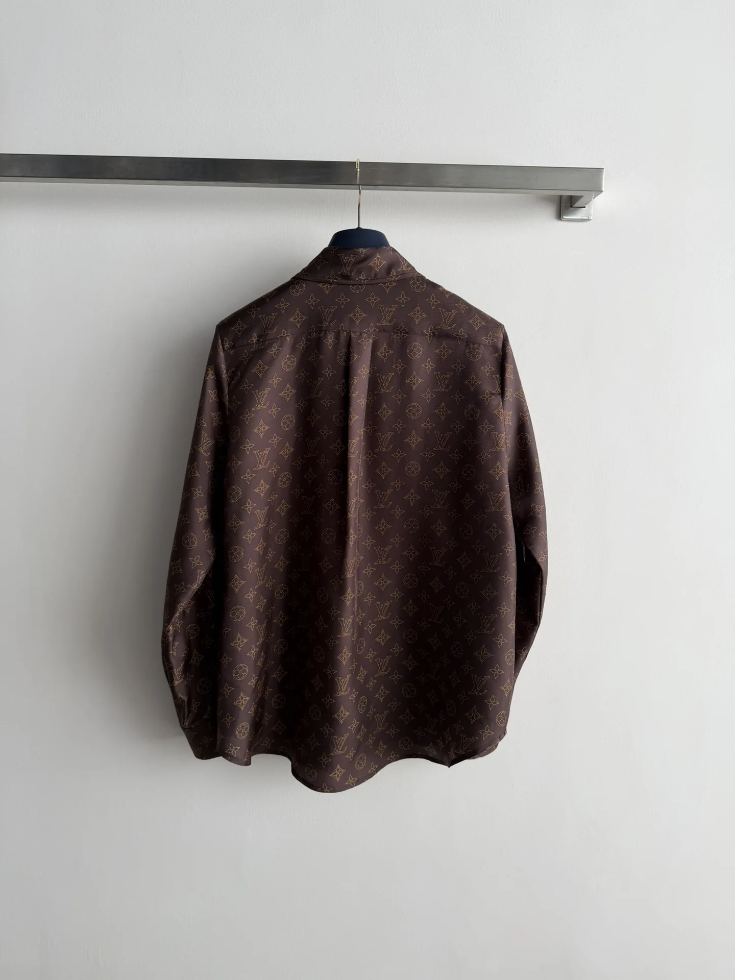 LV Shirts Silk S-XL D45202608042505 - Image 2