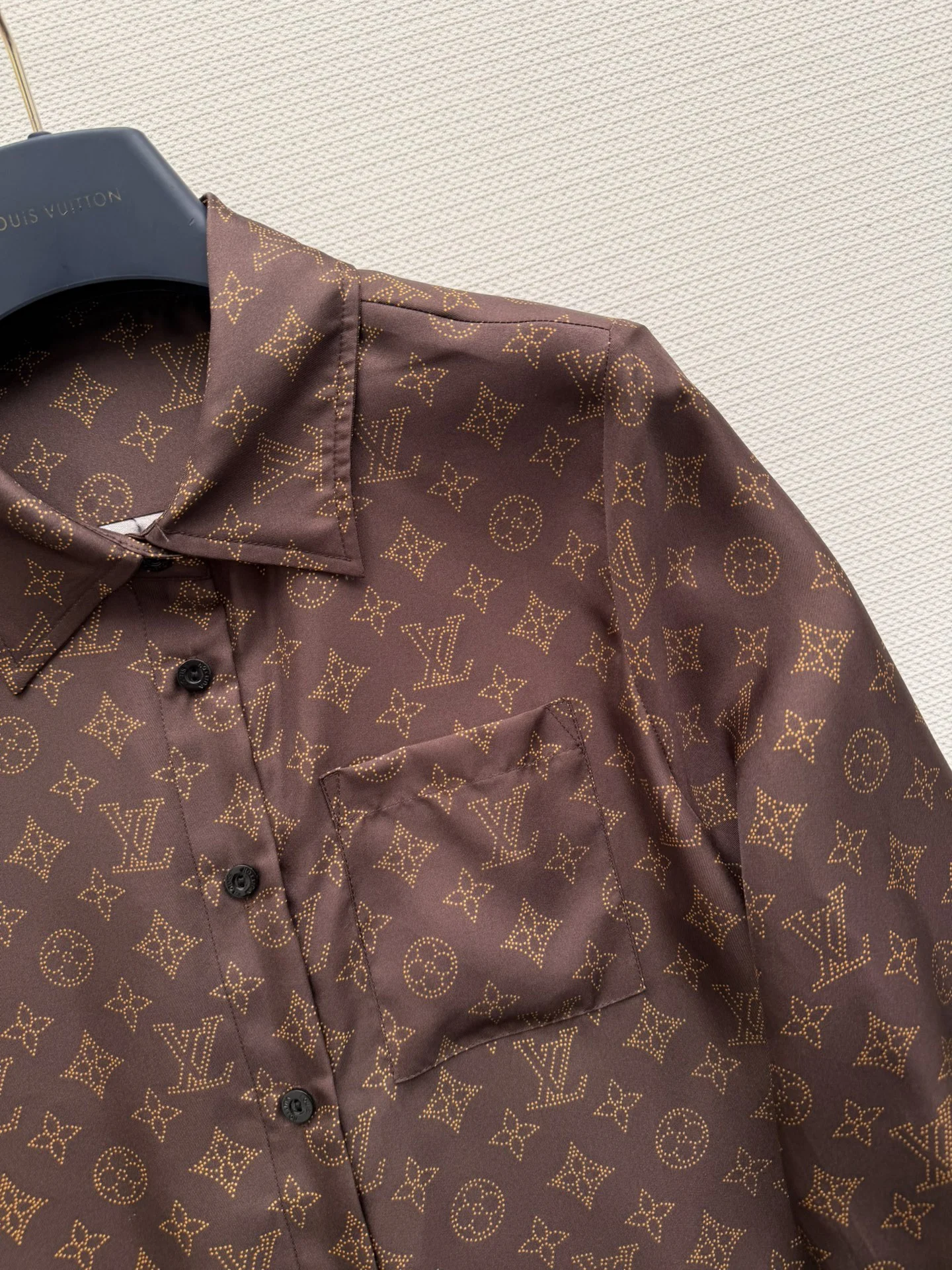 LV Shirts Silk S-XL D45202608042505 - Image 4