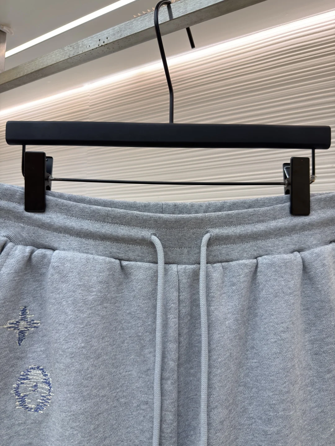 LV Shorts Cotton Terry S-XL A65202608060262 - Image 3