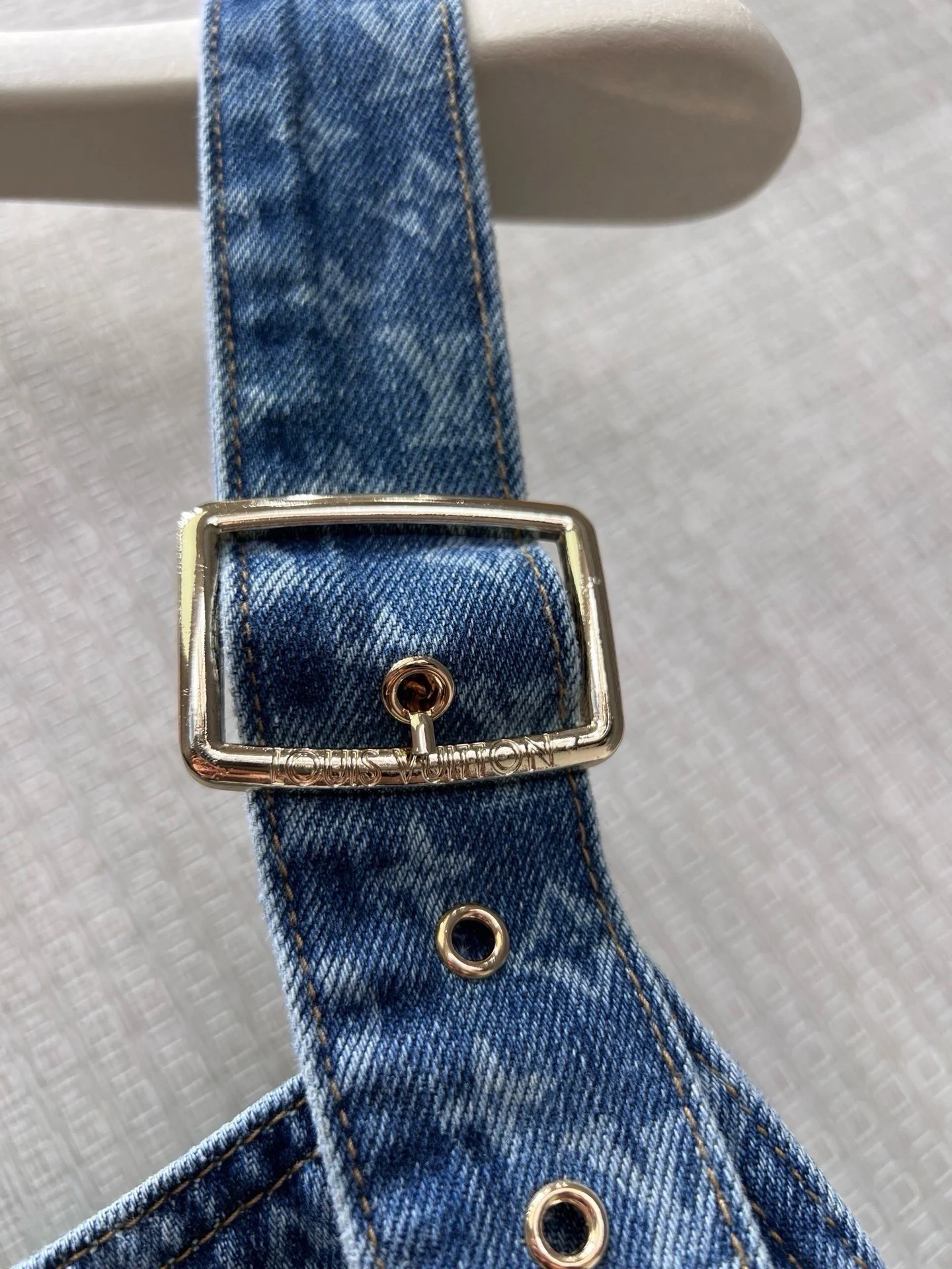 LV Shorts Denim S-M-L B75202608041590 - Image 4