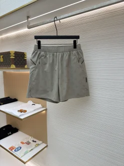 LV Shorts S-L B10202608060459