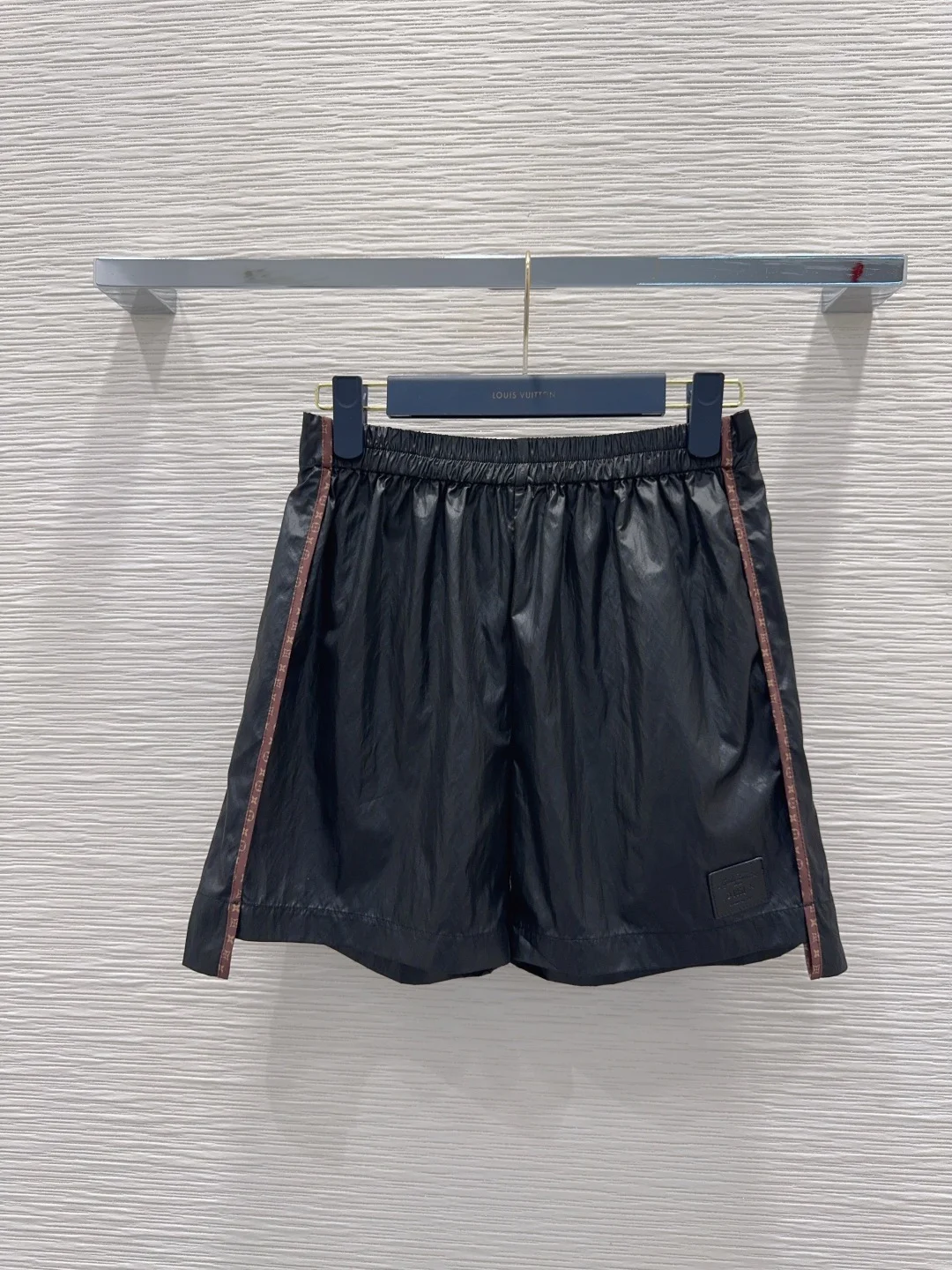 LV Shorts Tech Fabric S-XL B05202608041072