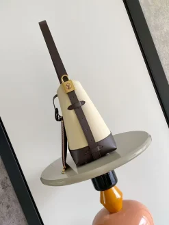 Alternative view of LV Shoulder Bags Calf Leather (Beige-Brown) 24X28X16CM G50202608070641