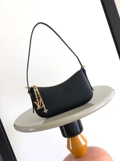 LV Shoulder Bags Calf Leather (Black-Gold) 23X10X4CM E80202608071489