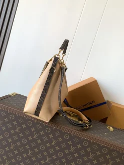 Alternative view of LV Shoulder Bags Calfskin Leather (Beige-Dark Brown) 26X10X30 CM F00202608071641