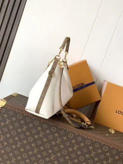 Alternative view of LV Shoulder Bags Coated Canvas (White-Gold) 26X10X30CM F00202608071639