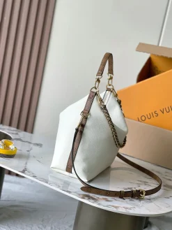 Alternative view of LV Shoulder Bags Leather (White-Brown) 26X10X30CM H50202608071265