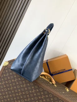 Alternative view of LV Shoulder Bags Mahina Leather (Blue-Gold) 40X17X35CM H00202608070887