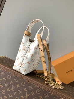 Alternative view of LV Shoulder Bags Monogram Canvas (White-Beige) 17X17X7CM D20202608070135