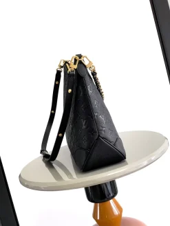 Alternative view of LV Shoulder Bags Monogram Empreinte Leather (Black-Gold) 40X29X15 CM H80202608071488
