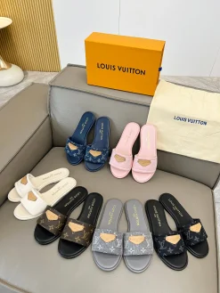 LV Slides A40202608031162