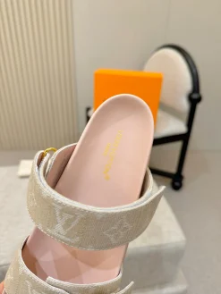 Alternative view of LV Slides Fabric & Lamb Leather EU35-41 B40202608031598