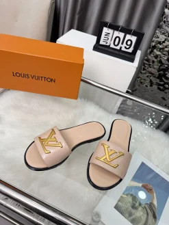 Alternative view of LV Slides LV Fabric & Lambskin EU35-42 A40202608031169