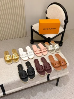 Alternative view of LV Slides Leather & Raffia EU35-41 B60202608031842