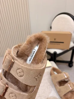 Alternative view of LV Slides Leather & Wool EU35-46 B80202608031587