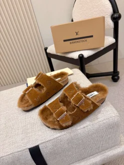 LV Slides Leather Wool EU35-46 B80202608031589