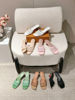 Alternative view of LV Slides Mesh & Lambskin EU35-41 C40202608031823