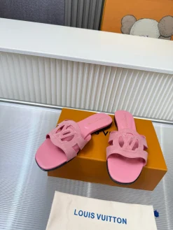 Alternative view of LV Slides Suede EU35-43 A50202608031502