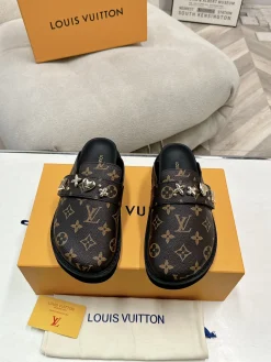 LV Slippers Calfskin Leather EU35-45 B20202608031576