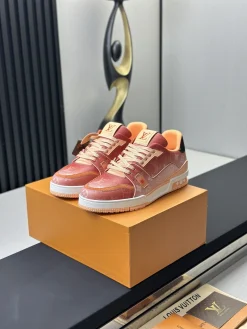 LV Sneakers Calf Leather EU35-46 C00202608030807