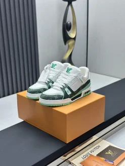 LV Sneakers Calf Leather EU35-46 C00202608030811