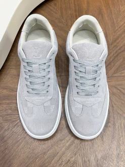 LV Sneakers Calf Leather EU39-44 D00202608032653