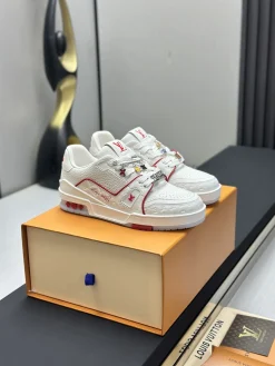 Alternative view of LV Sneakers Leather EU35-46 C00202608030809