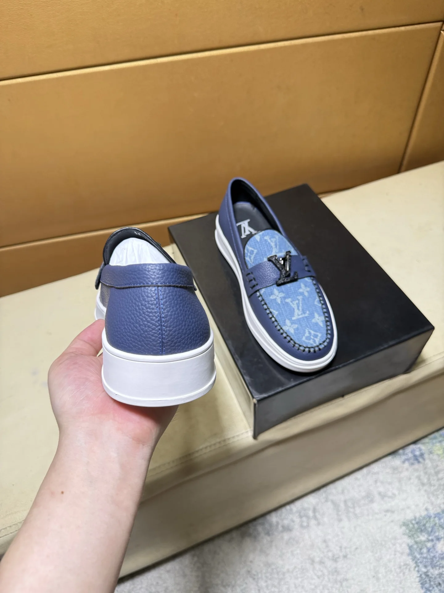 LV Sneakers Leather EU38-44 B20202608030457 - Image 8