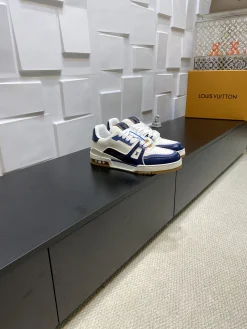 LV Sneakers Leather EU38-46 C00202608030774