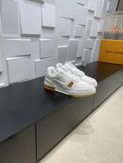 LV Sneakers Leather & Mesh EU35-46 C00202608030792
