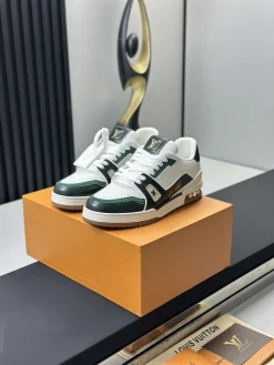 LV Sneakers Leather & Mesh EU35-46 C00202608030808