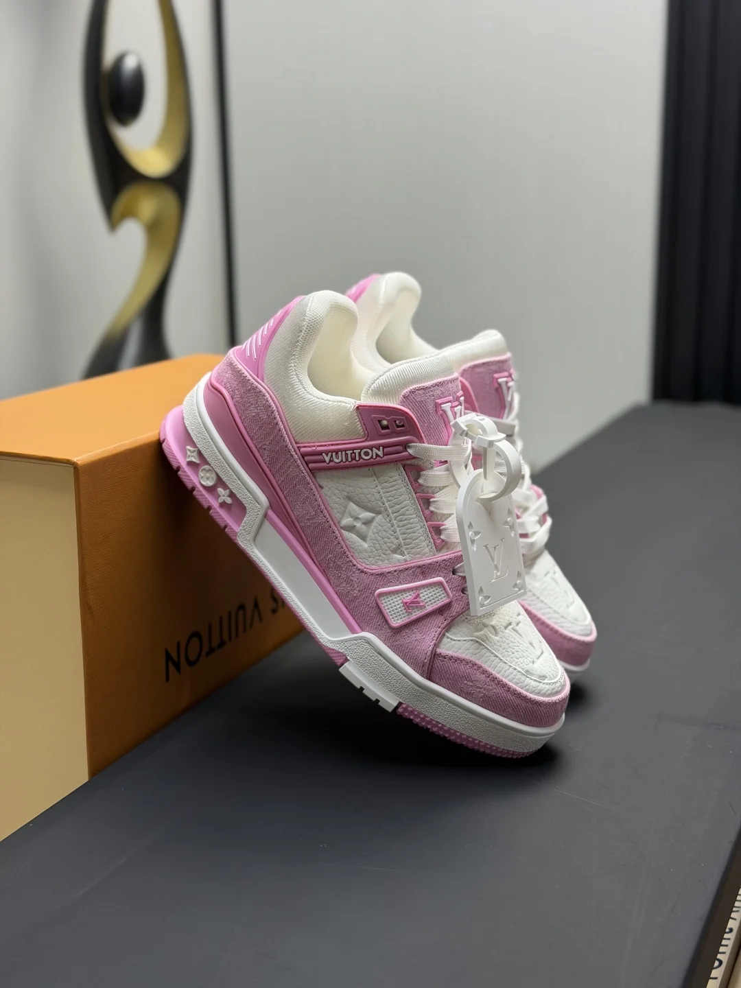 LV Sneakers Leather & TPU EU35-46 B80202608030826 - Image 4