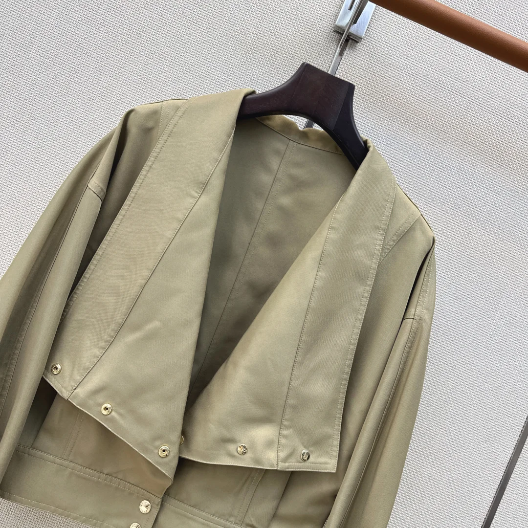 LV Suits S M L XL C85202608041353 - Image 2