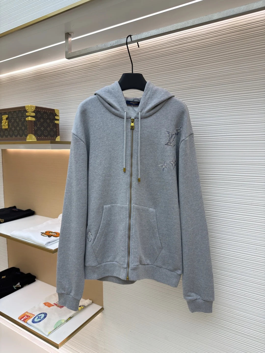 LV Sweaters Combed Cotton S-XL B15202608060261
