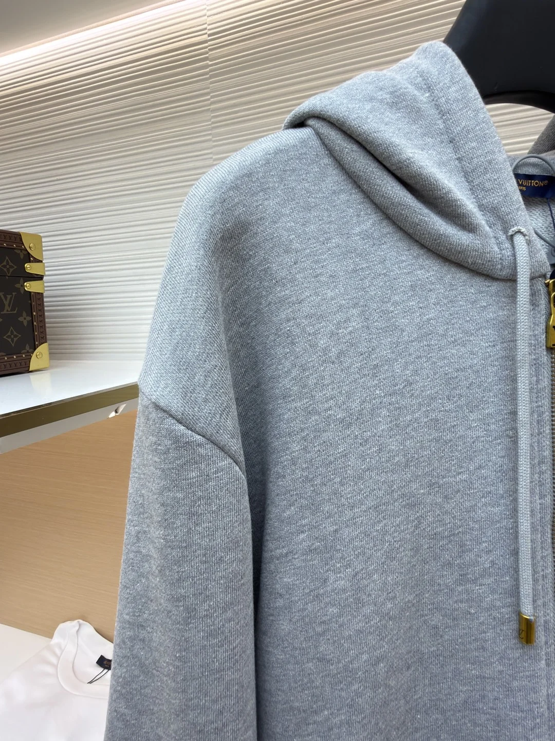 LV Sweaters Combed Cotton S-XL B15202608060261 - Image 4