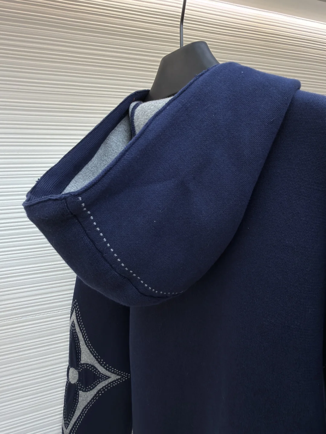 LV Sweaters Combed Yarn XS-L D35202608060024 - Image 9