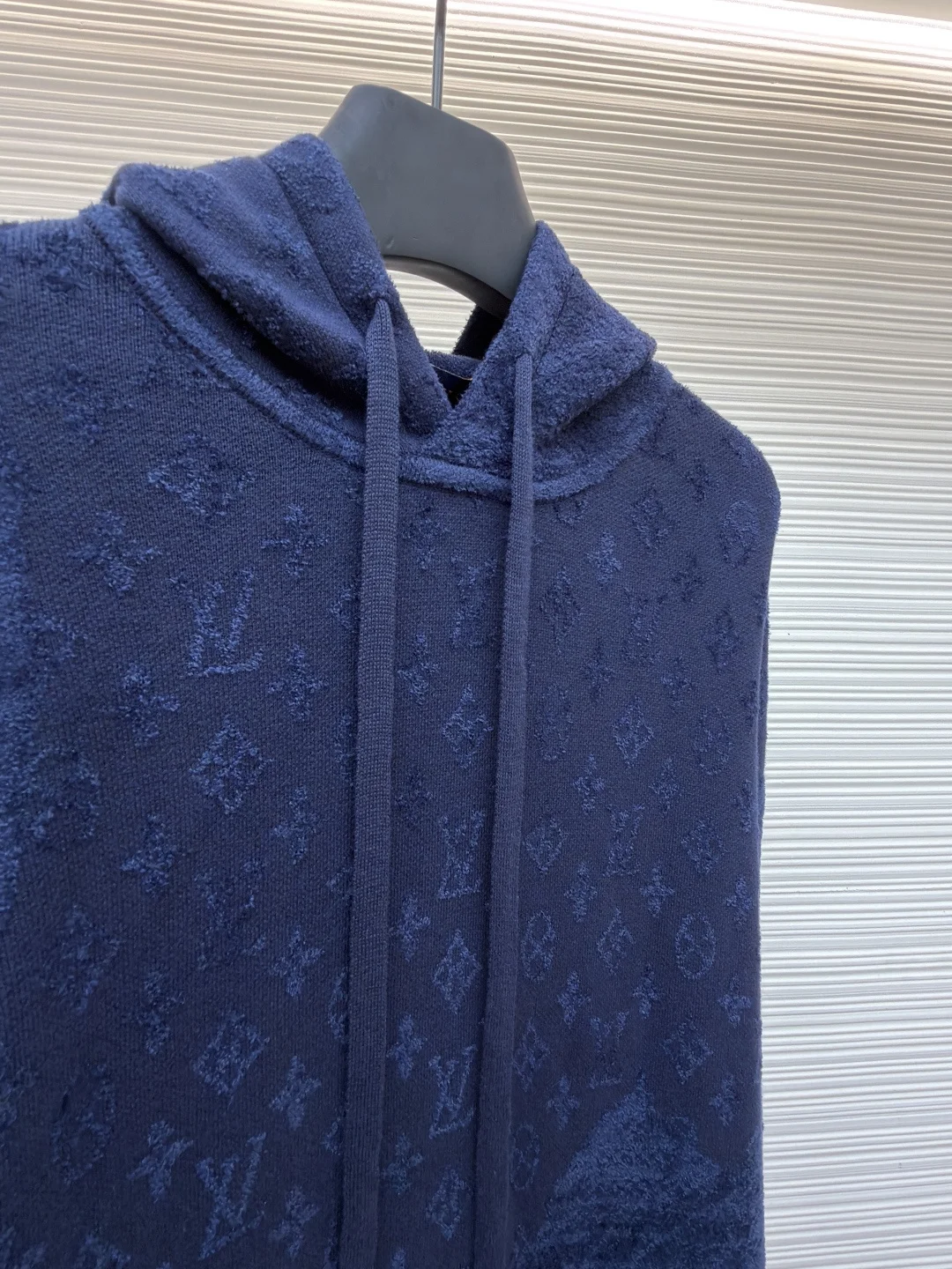 LV Sweaters Cotton Blend S-XL B40202608060260 - Image 8