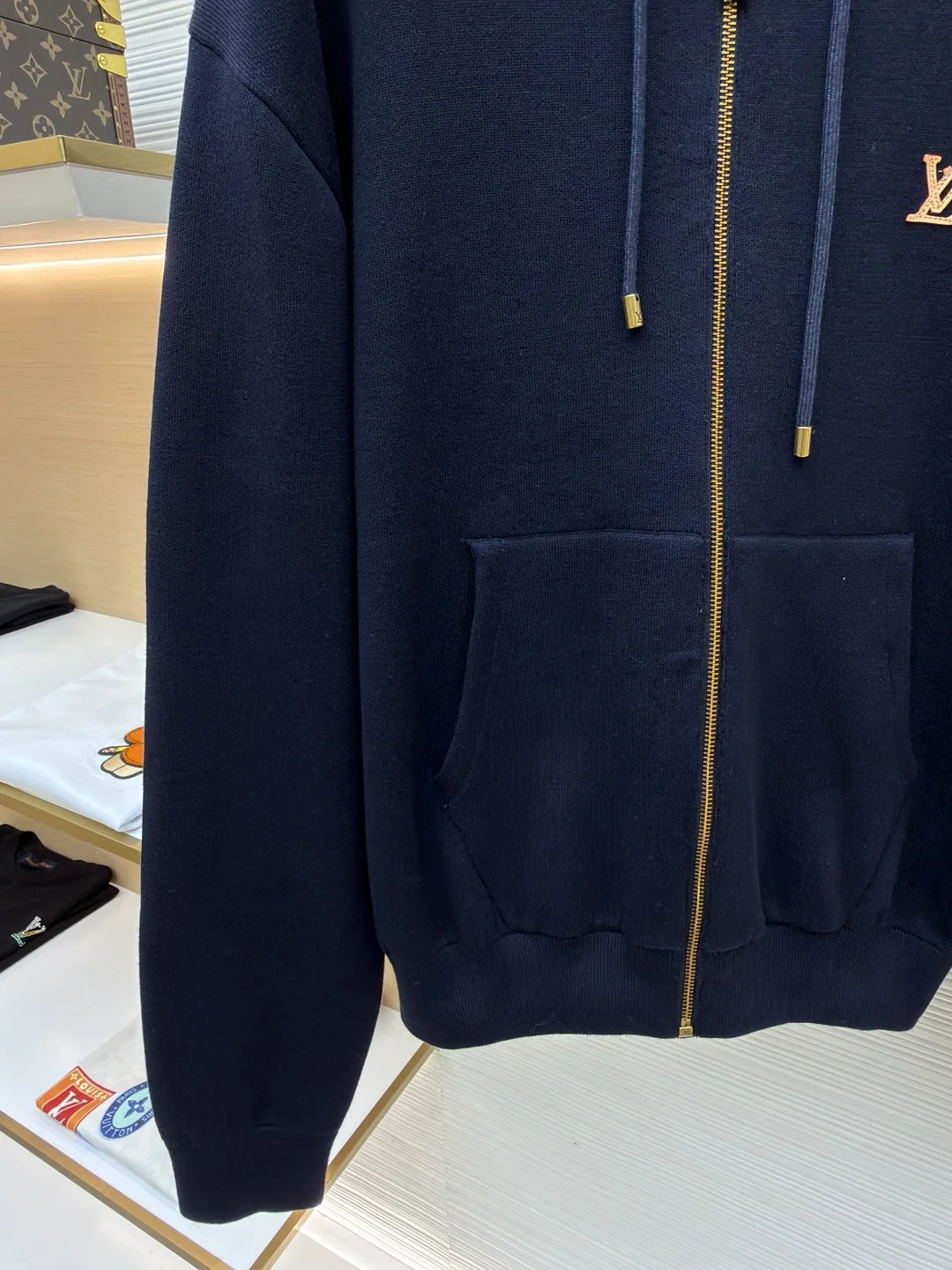 LV Sweaters Cotton S-M-L-XL C10202608060241 - Image 6