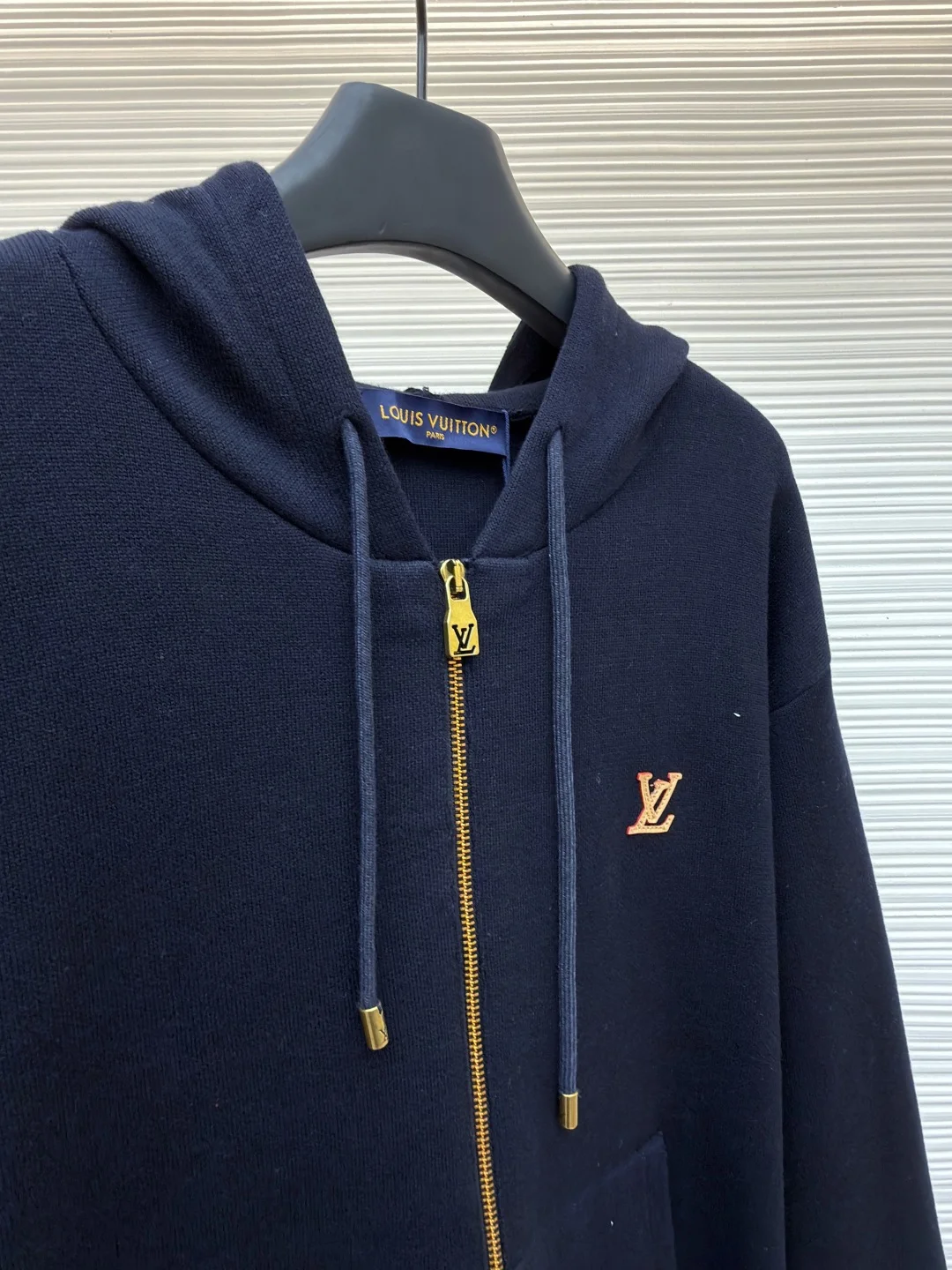 LV Sweaters Cotton S-M-L-XL C10202608060241 - Image 8