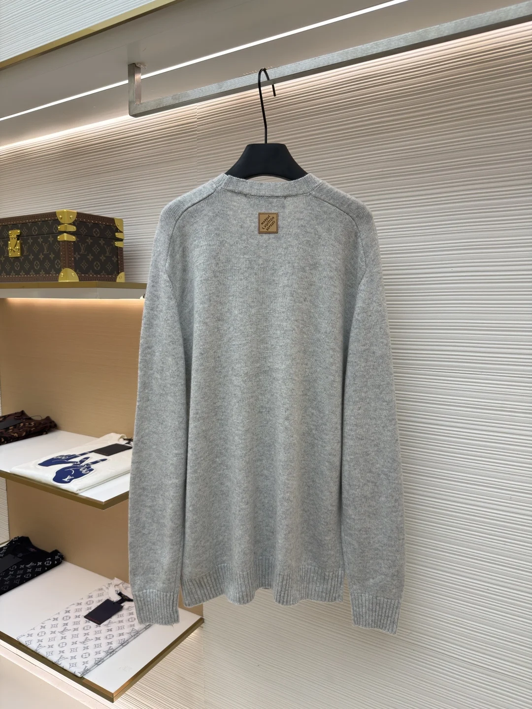 LV Sweaters Cotton S-XL B10202608060220 - Image 2