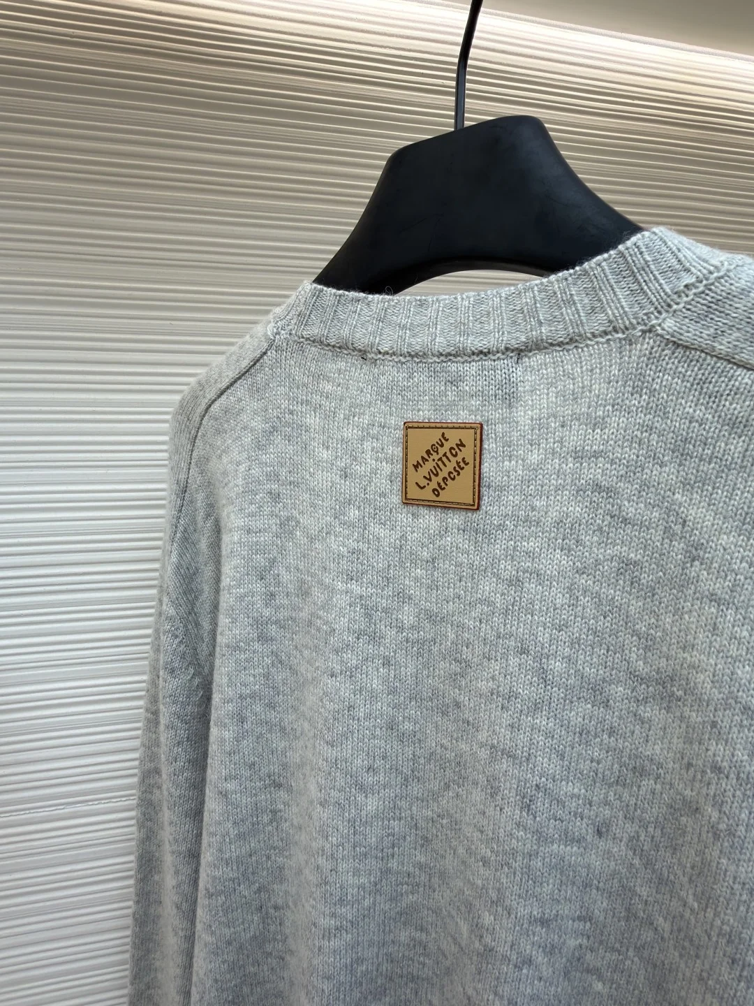 LV Sweaters Cotton S-XL B10202608060220 - Image 9