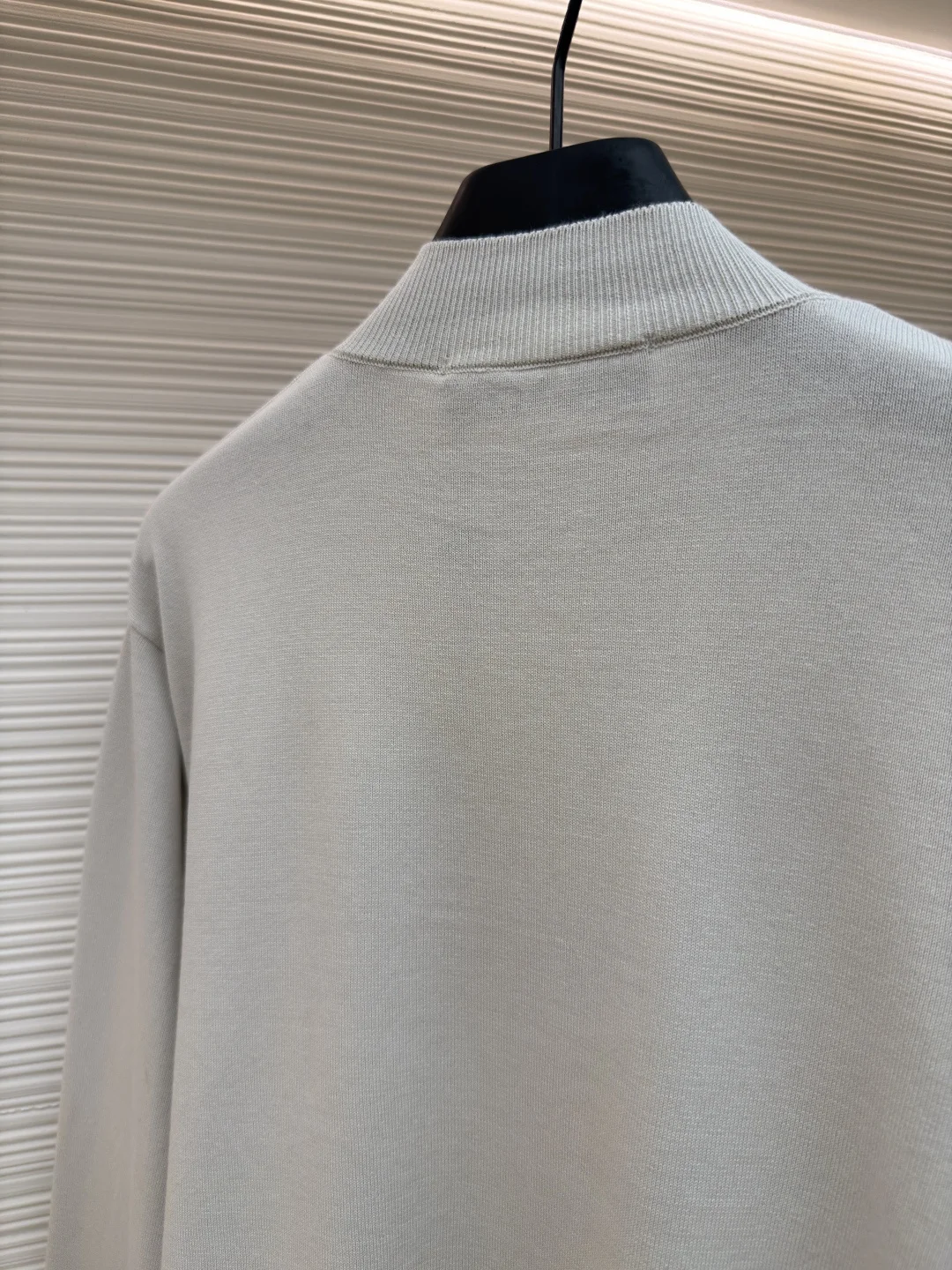 LV Sweaters Cotton S-XL B20202608060485 - Image 9