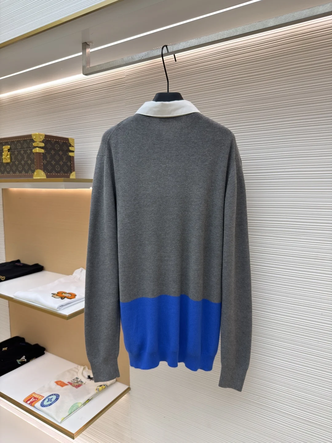 LV Sweaters Cotton S-XL B30202608060487 - Image 2