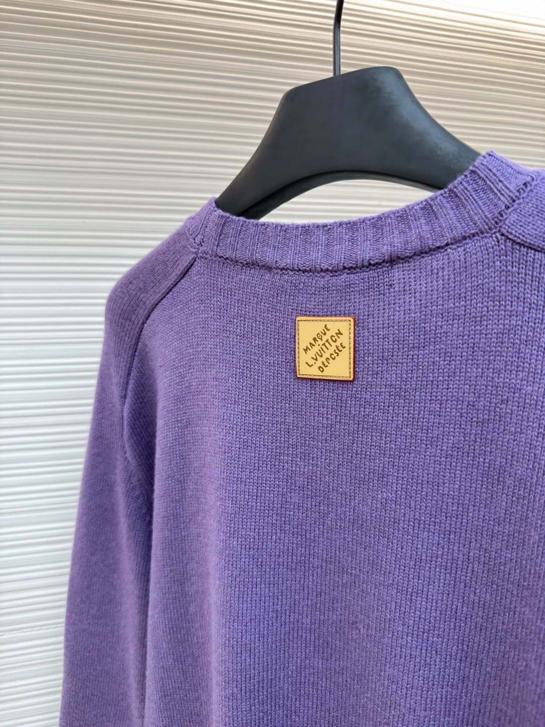 LV Sweaters S-L B10202608060221 - Image 9
