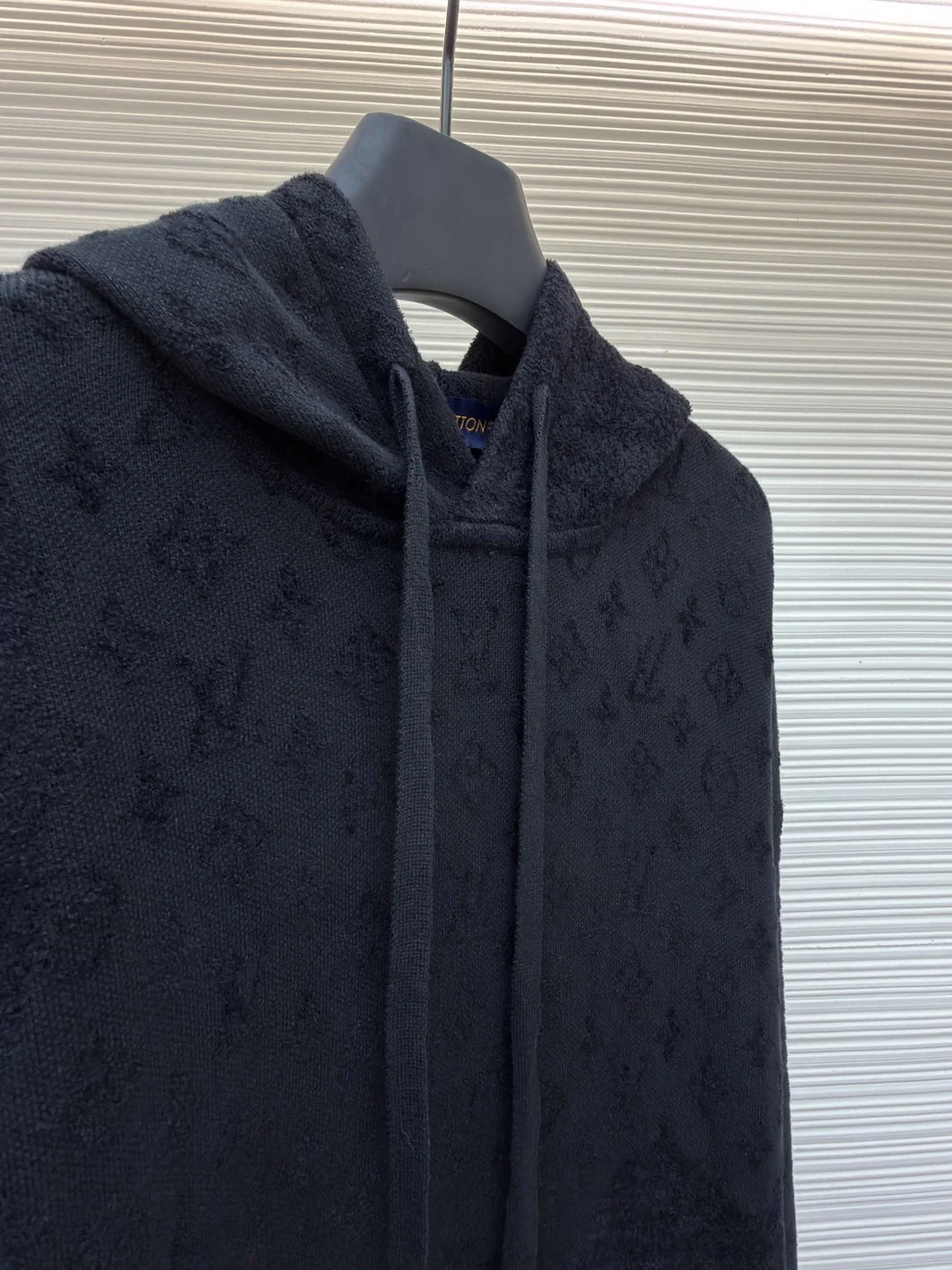 LV Sweaters S-L B40202608060259 - Image 8