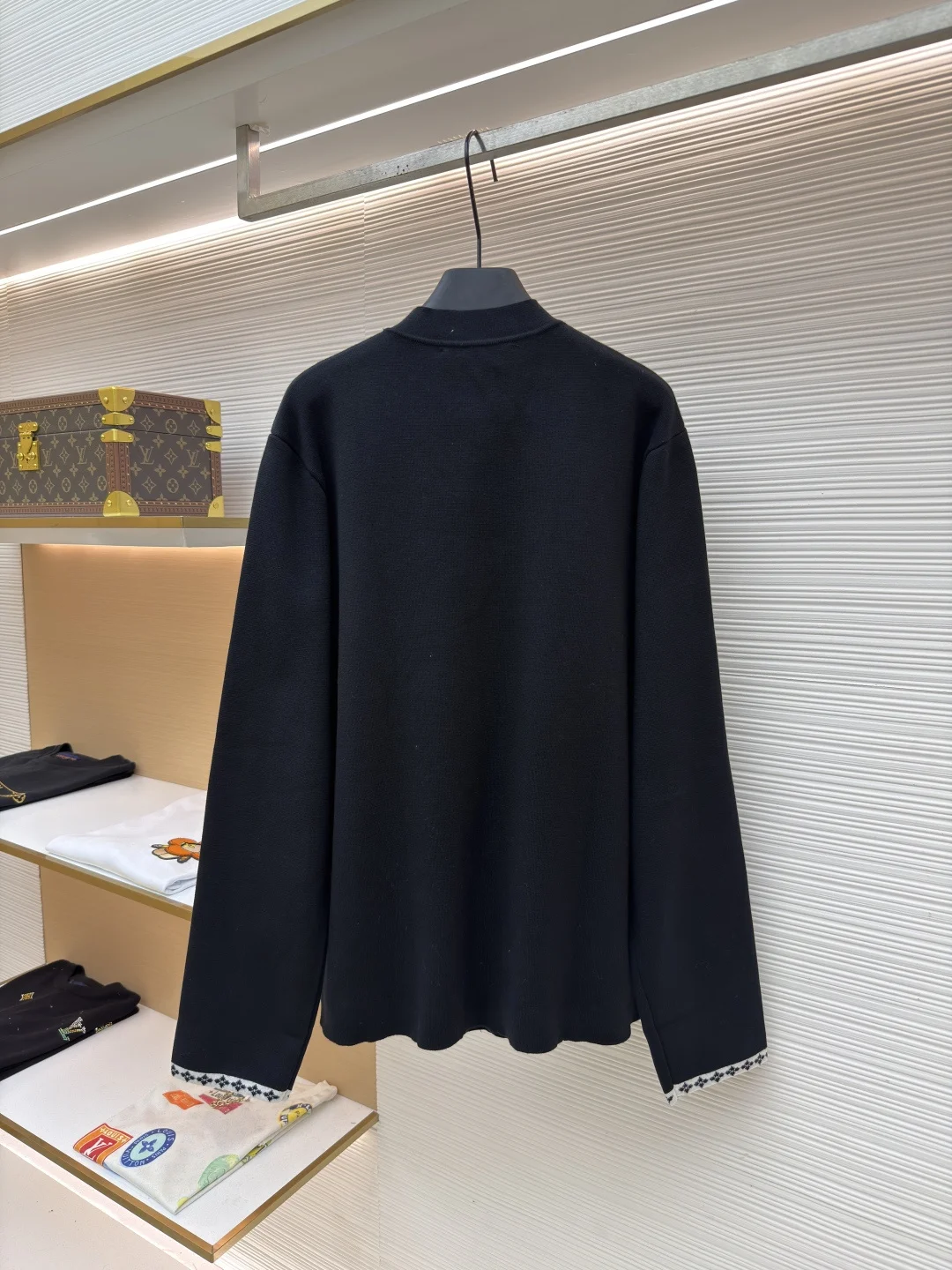 LV Sweaters S-L B90202608060234 - Image 2
