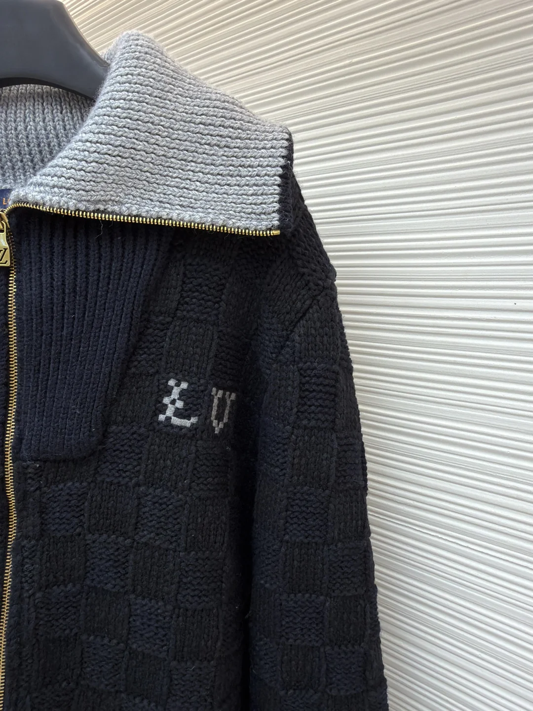 LV Sweaters S-L D55202608060022 - Image 7