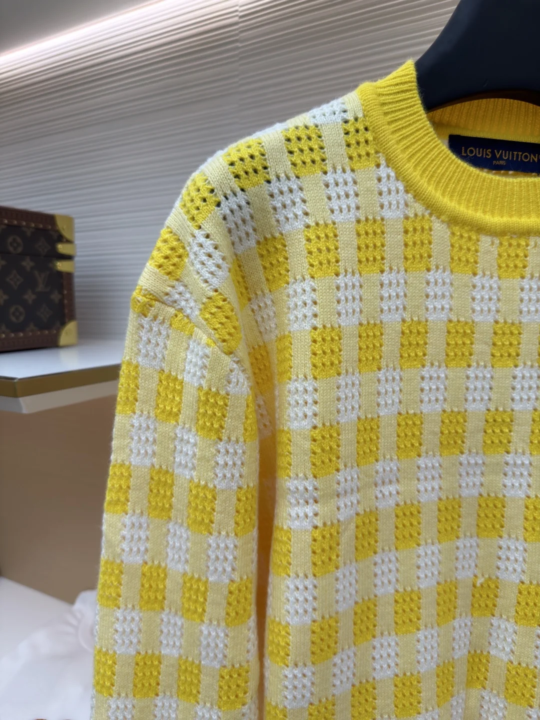 LV Sweaters Wool Blend S-XL B30202608060293 - Image 4